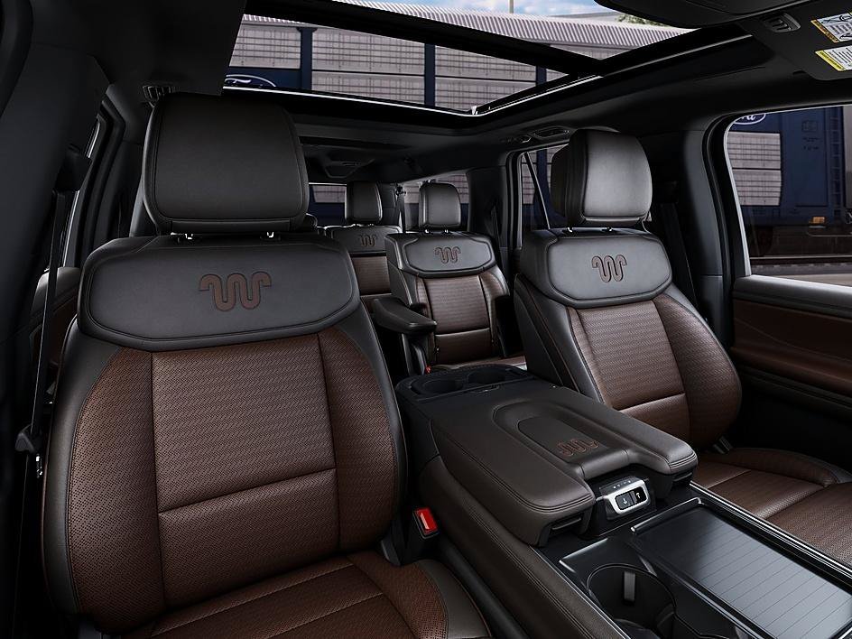New 2027 Star White Metallic Tri-Coat Ford MAX King Ranch® image 10