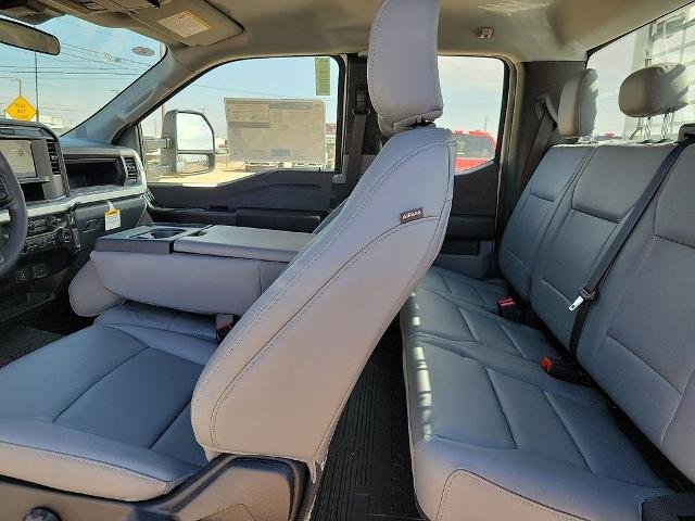 New 2026 Oxford White Ford F-250® XL image 41