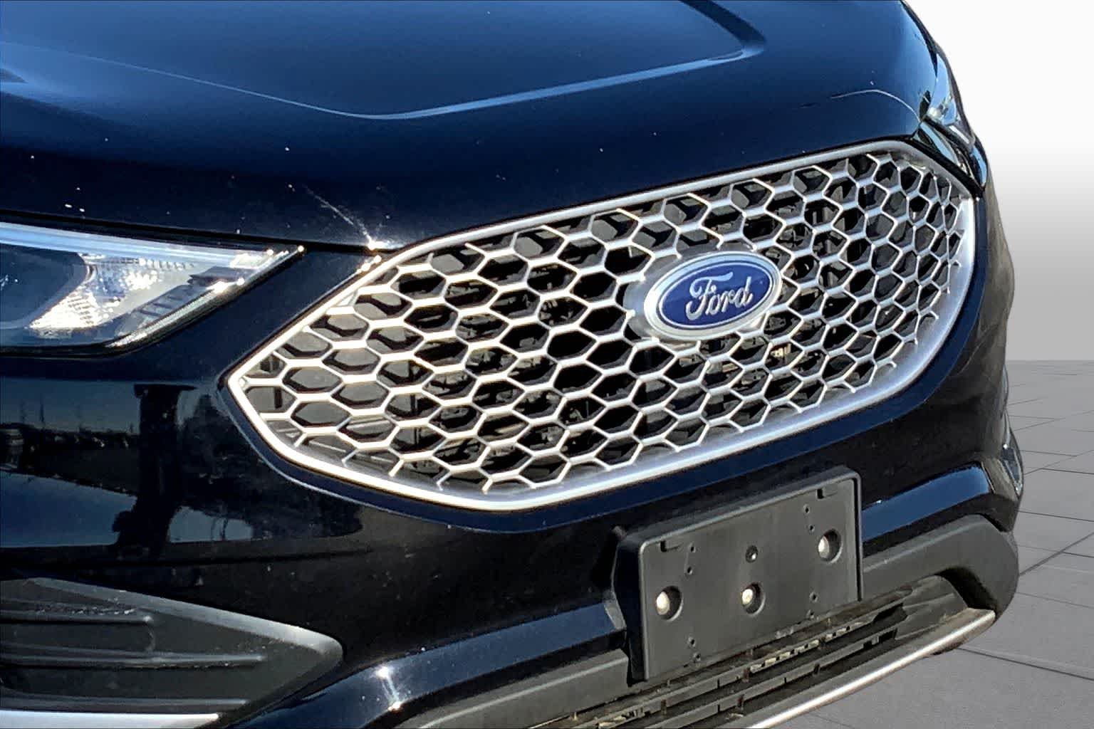 Certified Used 2023 Agate Black Metallic Ford SEL image 24