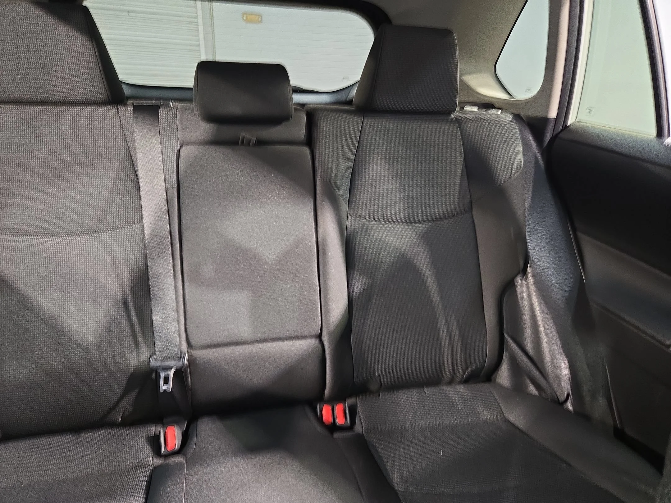 Used 2022 White Toyota LE image 14