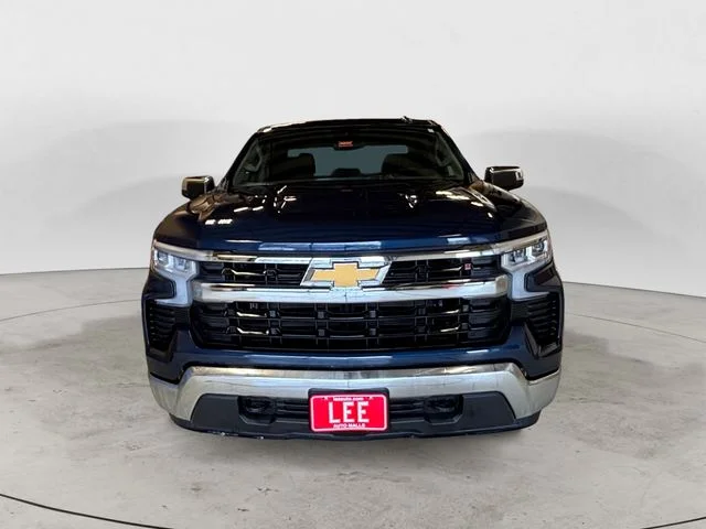 Used 2023 Blue Chevrolet LT image 9