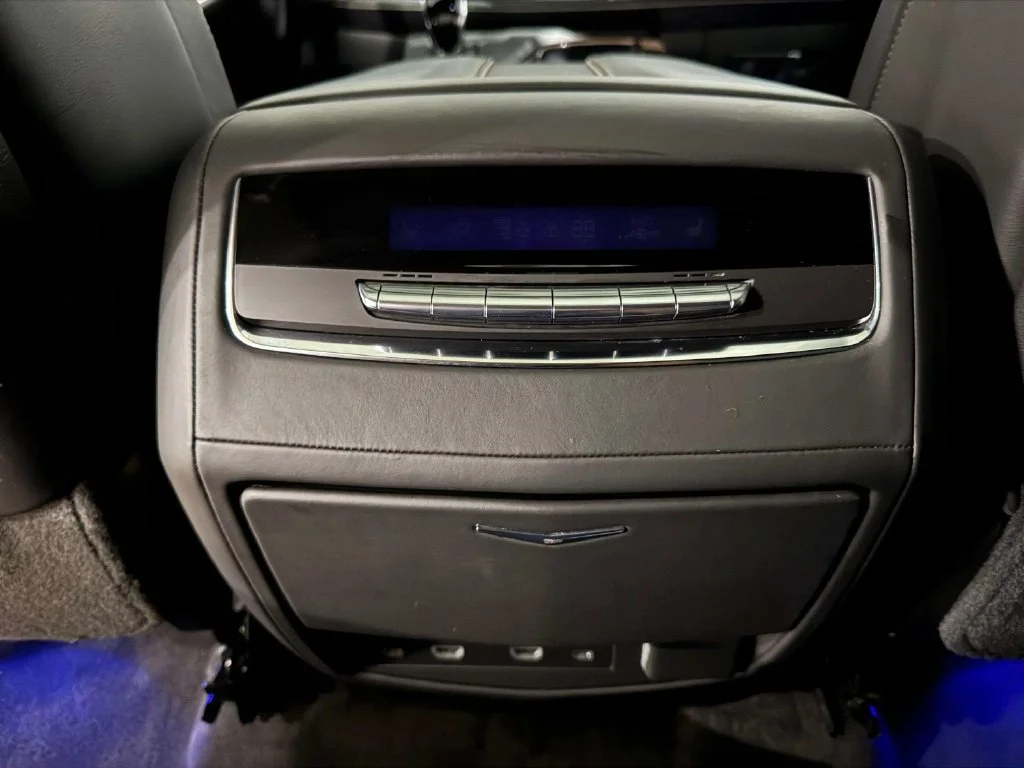 2023 Cadillac Escalade Sport Platinum - Photo 22