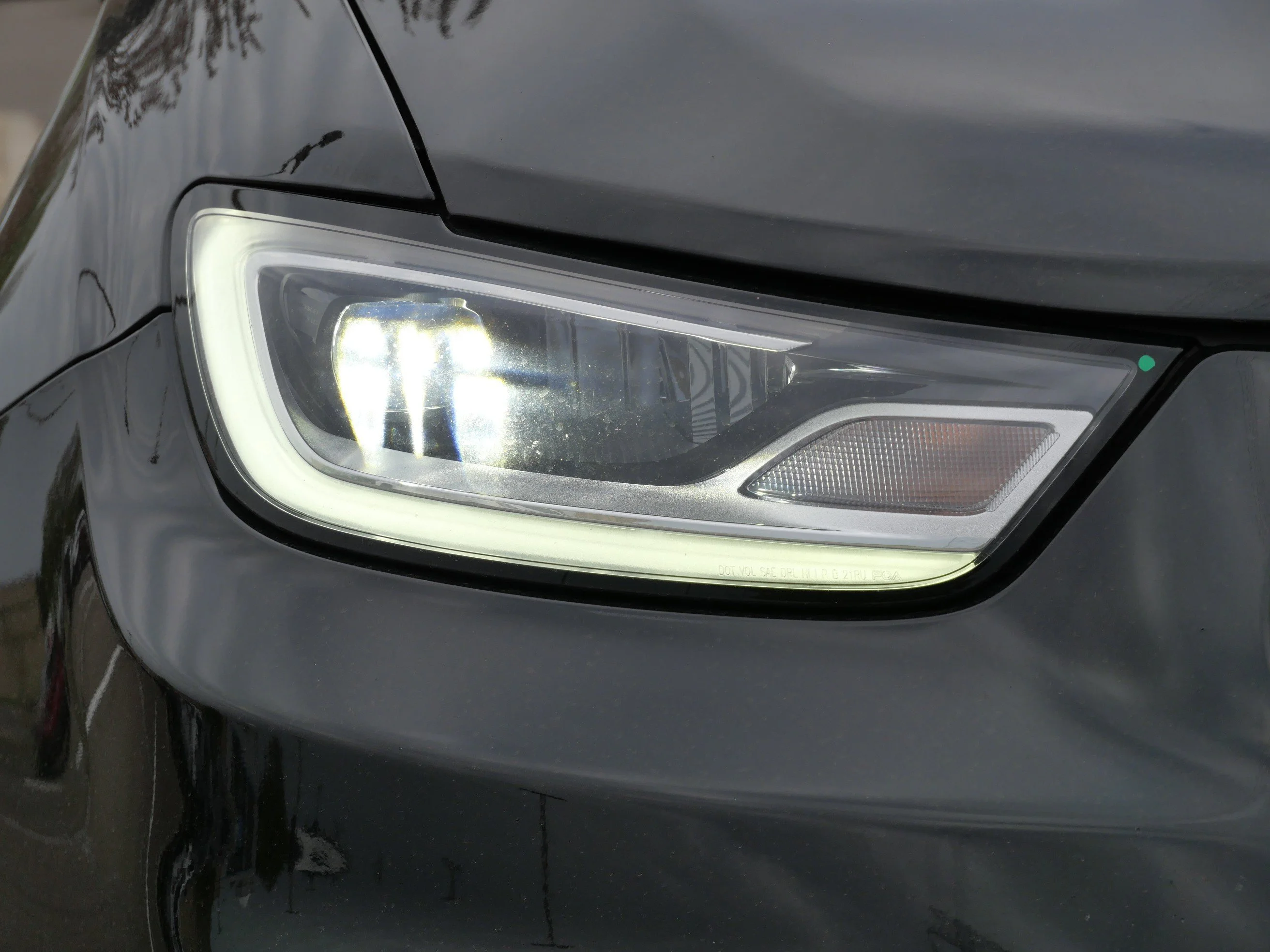 2025 Chrysler Pacifica Limited - Photo 9