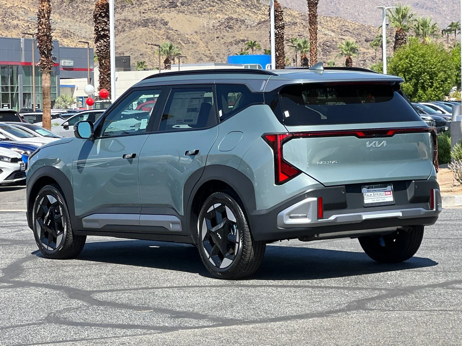 New 2027 Green Kia EX image 5