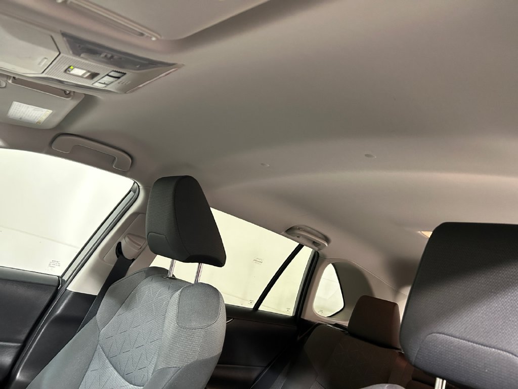 Used 2020 Gray Toyota XLE image 23
