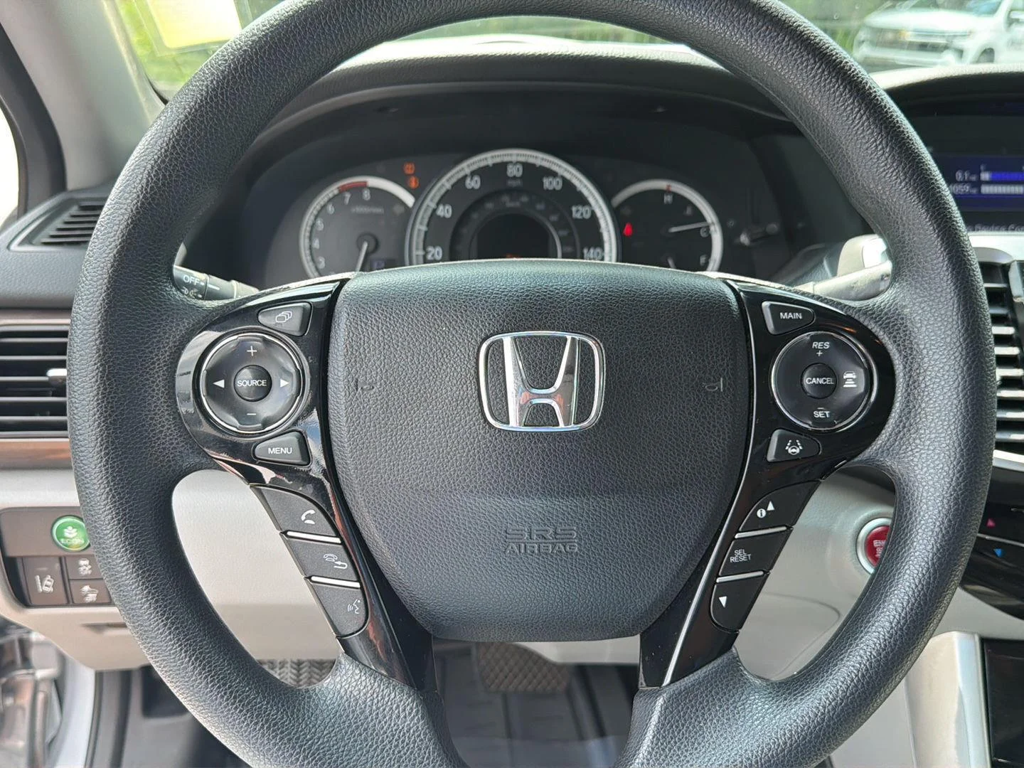 Used 2016 Lunar Silver Metallic Honda EX image 19