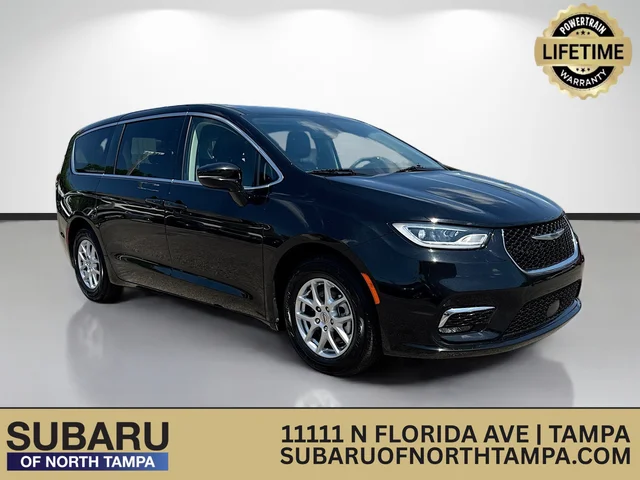 2024 Chrysler Pacifica