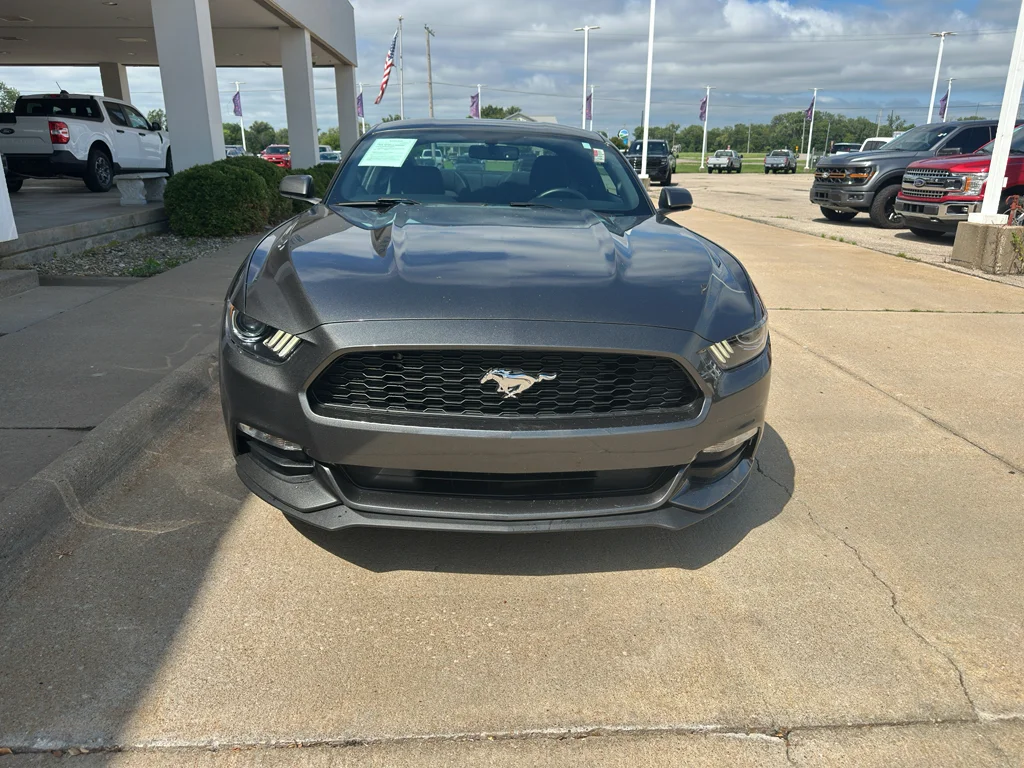 Used 2017 Magnetic Metallic Ford V6 image 11