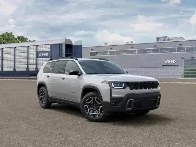 New 2026 Silver Zynith Clear-Coat Exterior Paint Jeep Laredo image 3