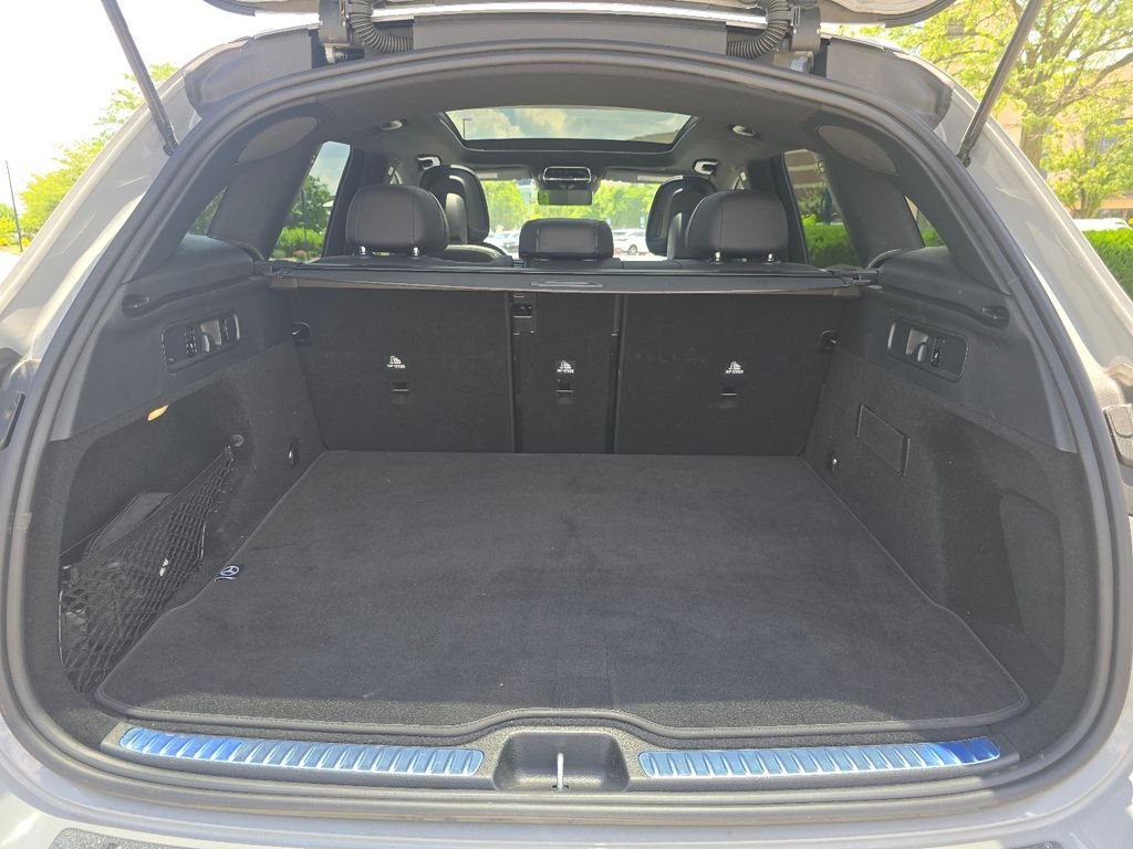 Used 2026 Alpine Grey Mercedes-Benz GLC 300 image 20