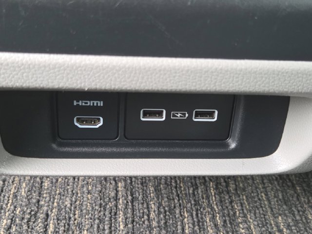 Used 2023 Obsidian Blue Pearl Honda Touring image 15