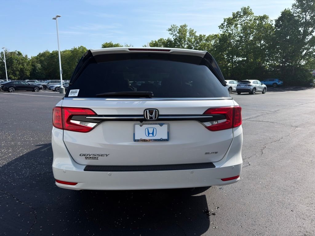 Certified Used 2024 Platinum White Pearl Honda Elite image 4