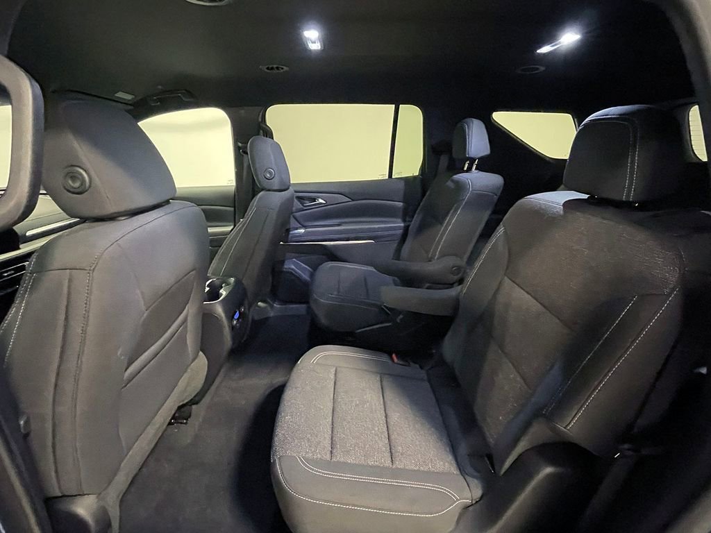Used 2025 Lakeshore Blue Metallic Chevrolet LT image 19