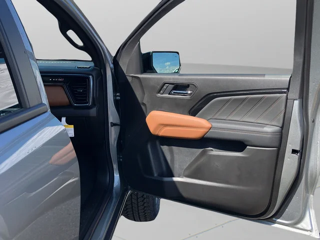 2026 GMC Canyon AT4 - Photo 23