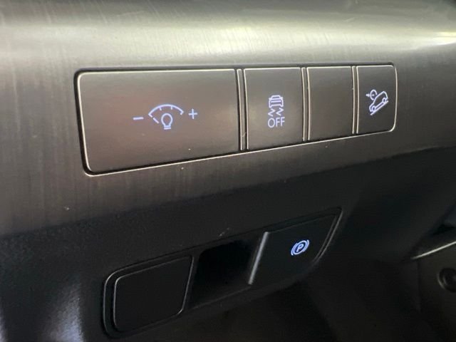2025 Hyundai Kona SEL - Photo 4