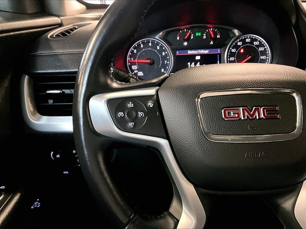 Used 2021 Black GMC SLE image 22