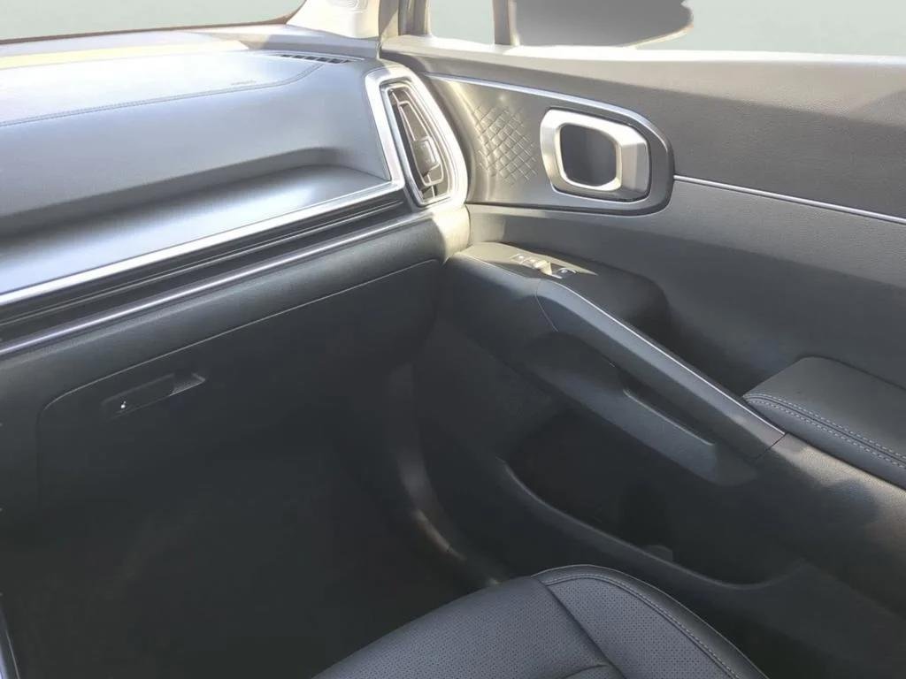 New 2026 Interstellar Gray Kia EX image 19