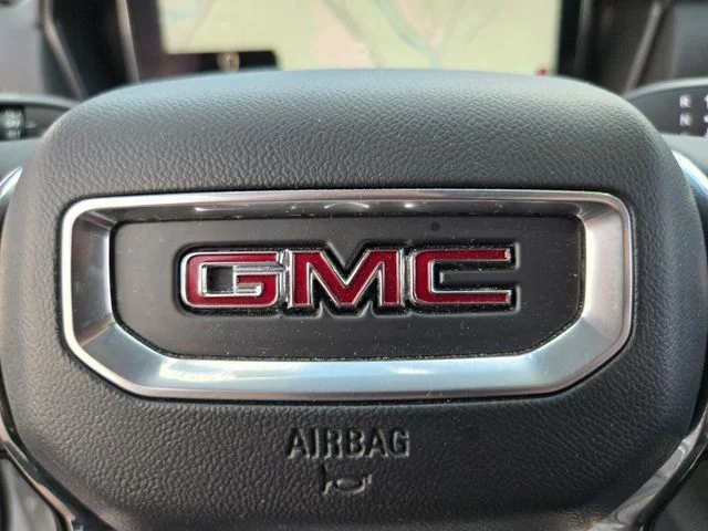 Used 2025 White GMC Elevation image 32