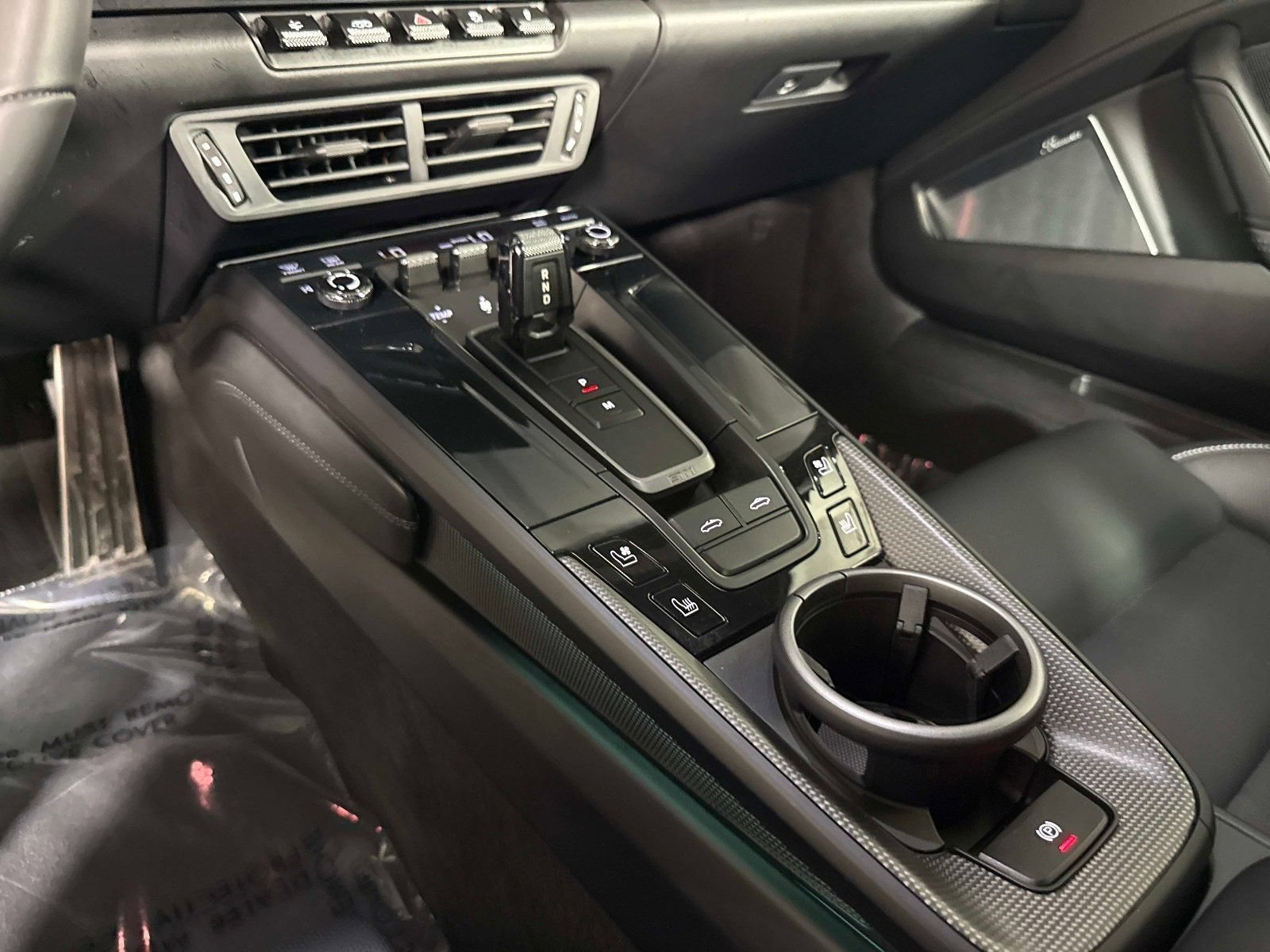 Used 2025  Porsche Targa 4 GTS image 45