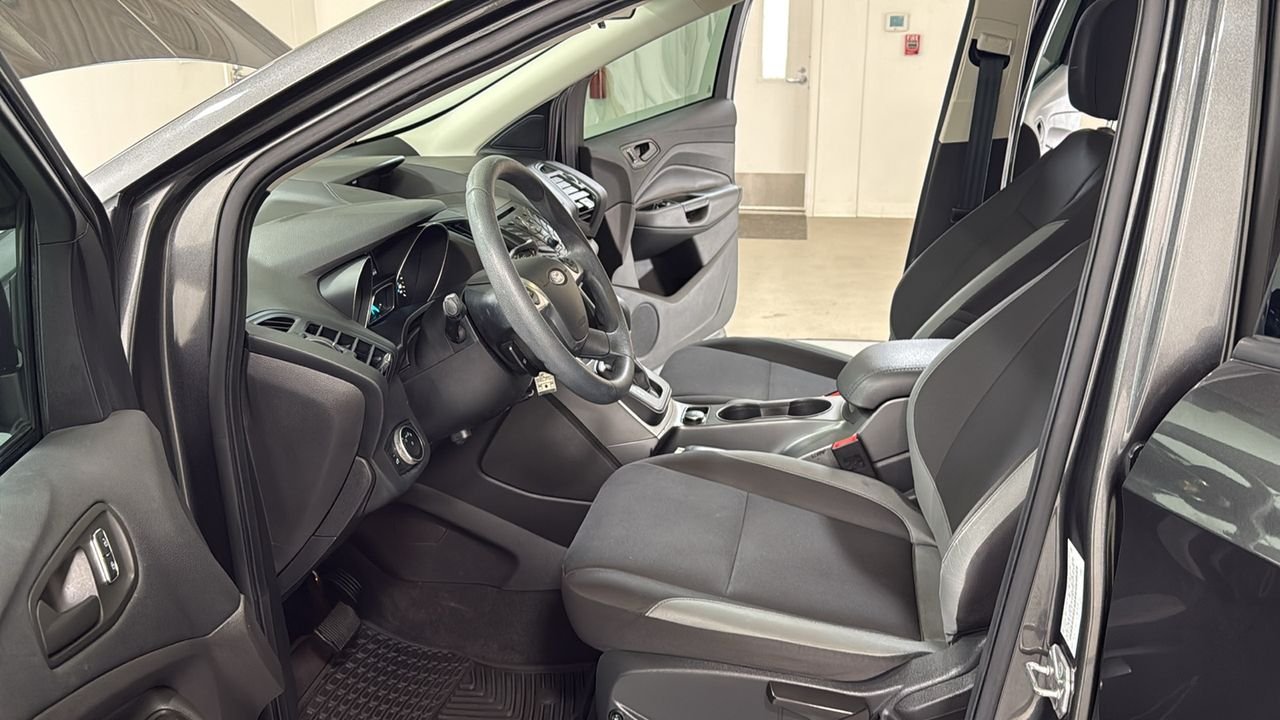 Used 2016 Gray Ford S image 12