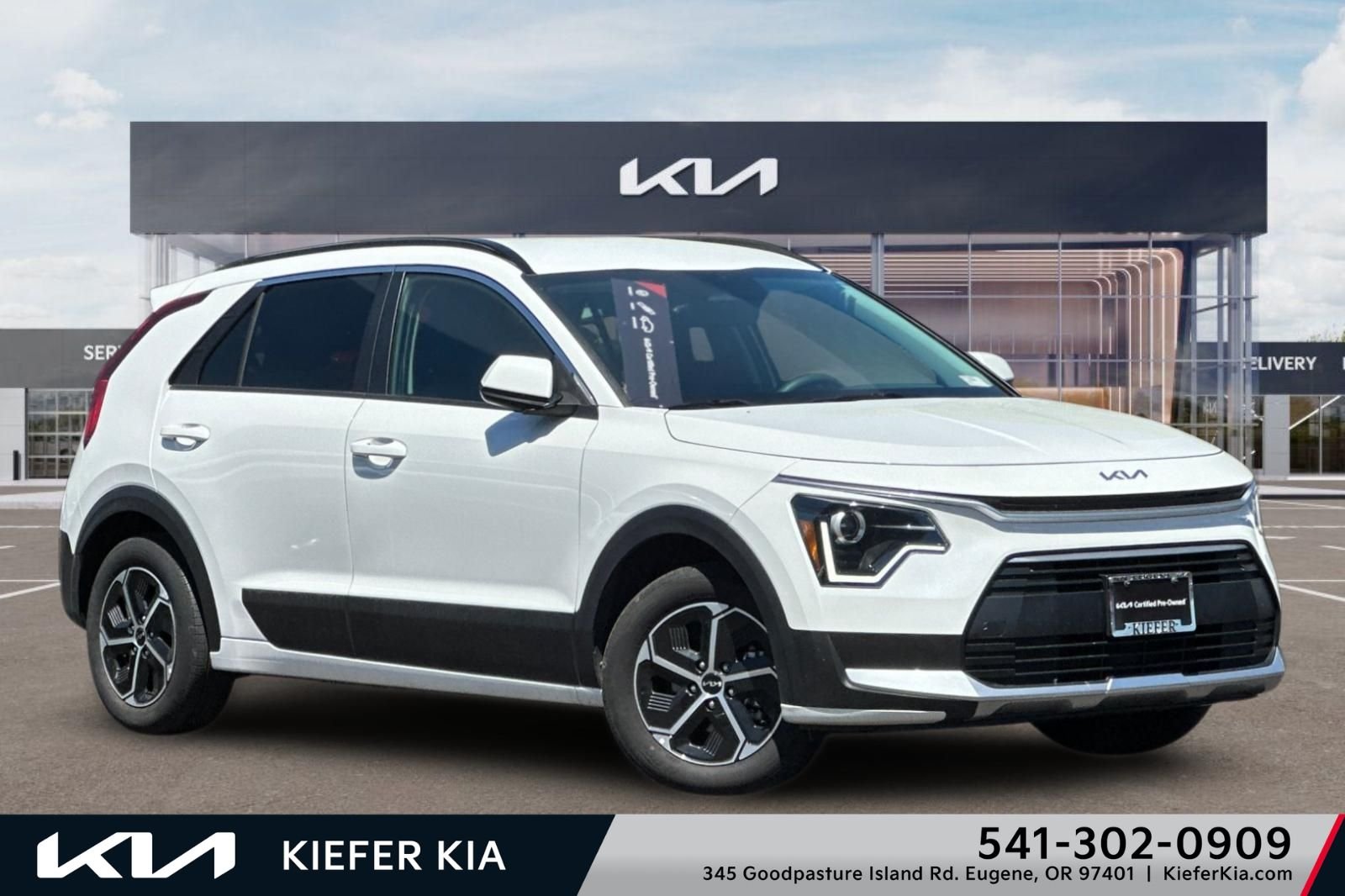 2025 Kia Niro LX HEV's photo