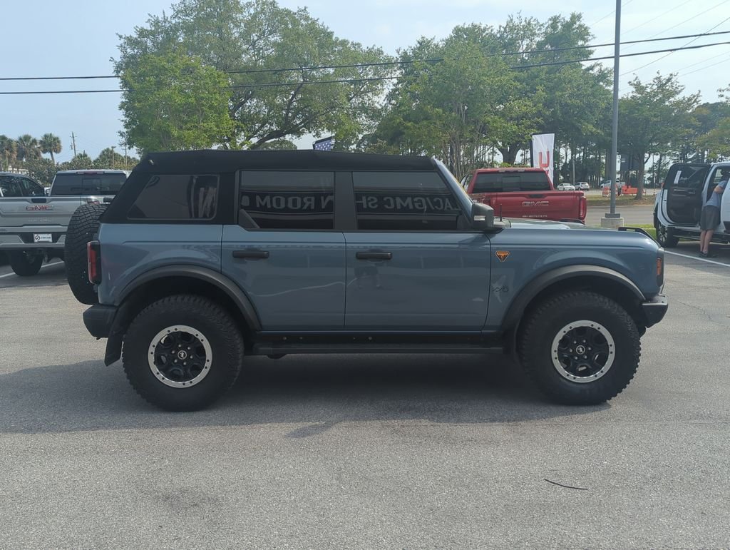 Used 2024 Gray Ford Badlands image 7