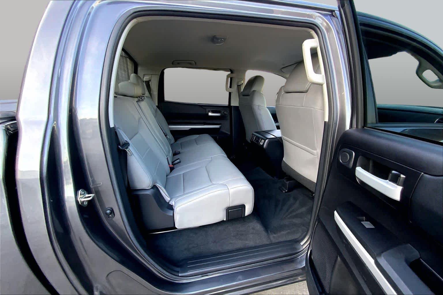 Used 2020 Magnetic Grey Metallic Toyota SR5 image 18