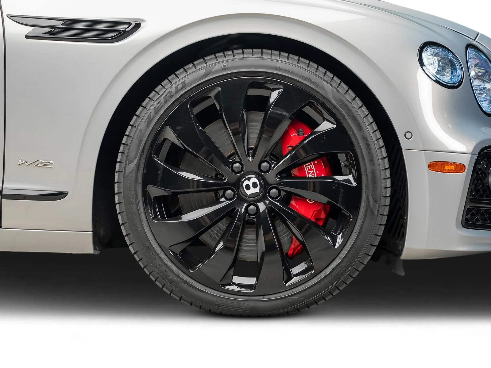 Used 2022 Silver Bentley W12 image 30