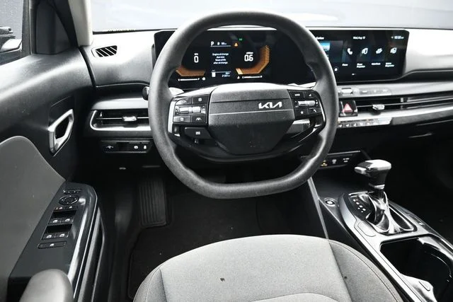 Used 2025 Blue Kia LXS image 11
