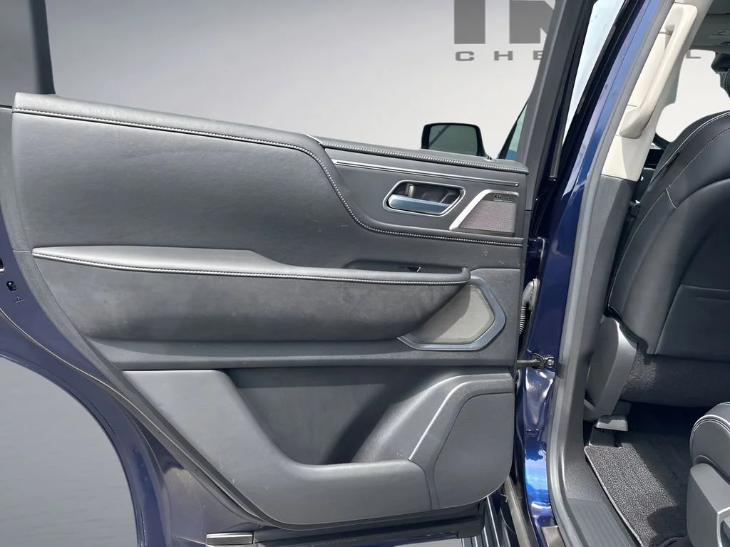 Used 2025 Blue INFINITI SENSORY image 30