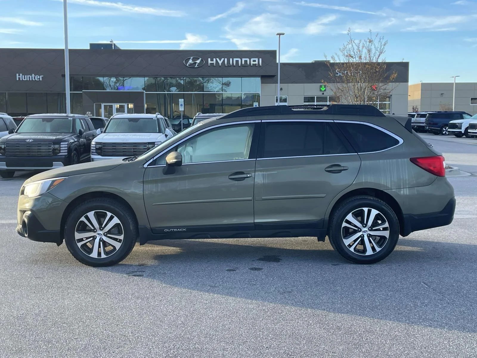 Used 2019 Wilderness Green Metallic Subaru Limited image 26