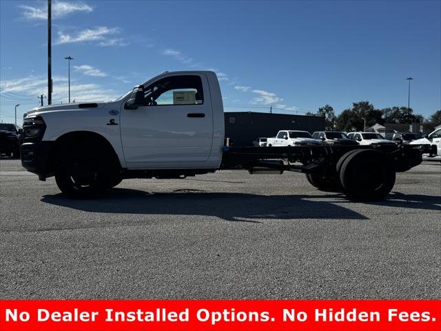 2026 RAM 3500 Chassis Tradesman - Photo 7