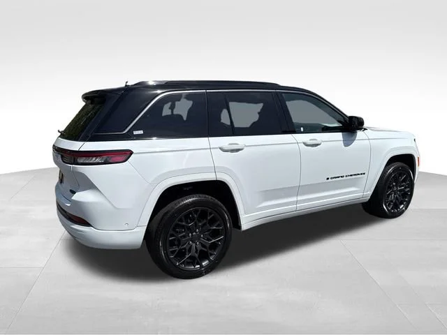 New 2026 Bright White Clearcoat Jeep Summit image 7