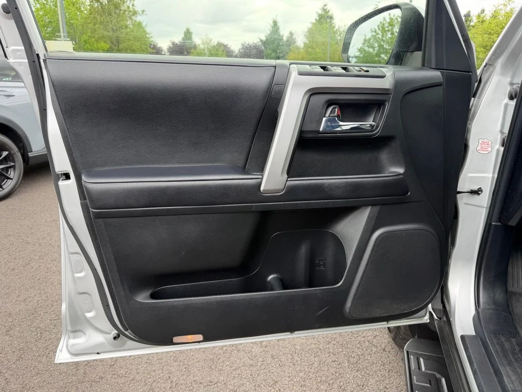 Used 2022 Classic Silver Metallic Toyota SR5 Premium image 13