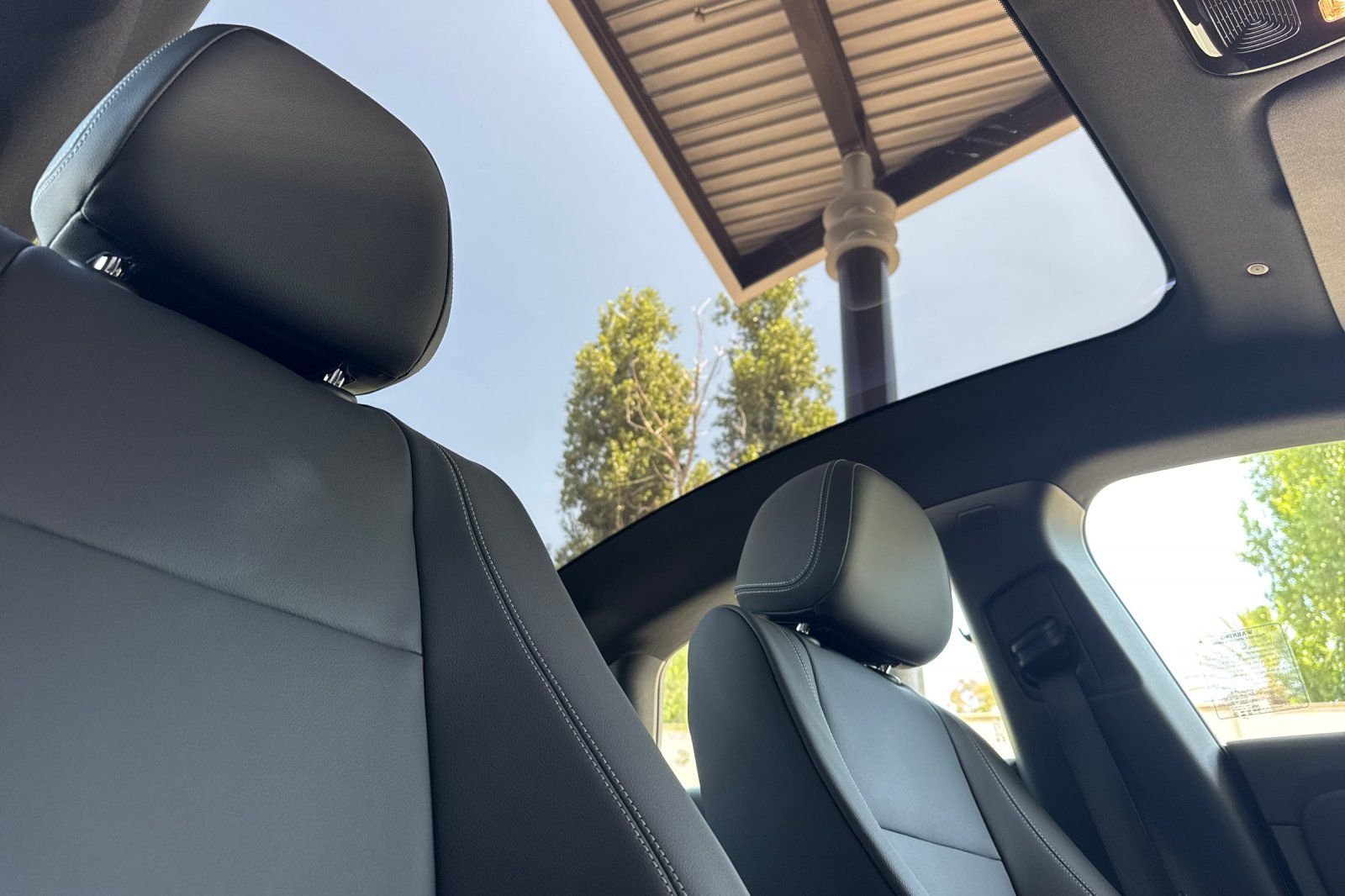 New 2027 MANUFAKTUR Alpine Grey Mercedes-Benz CLA 350 image 32