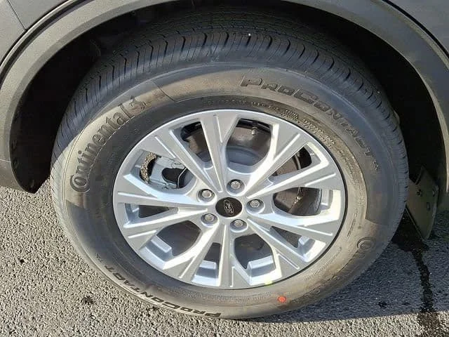 New 2026 Carbonized Gray Metallic Ford Active image 6