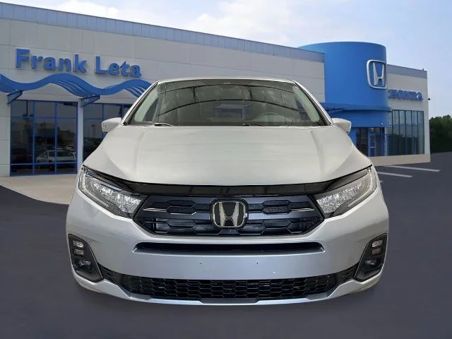 New 2026 Solar Silver Metallic Honda EX-L image 9