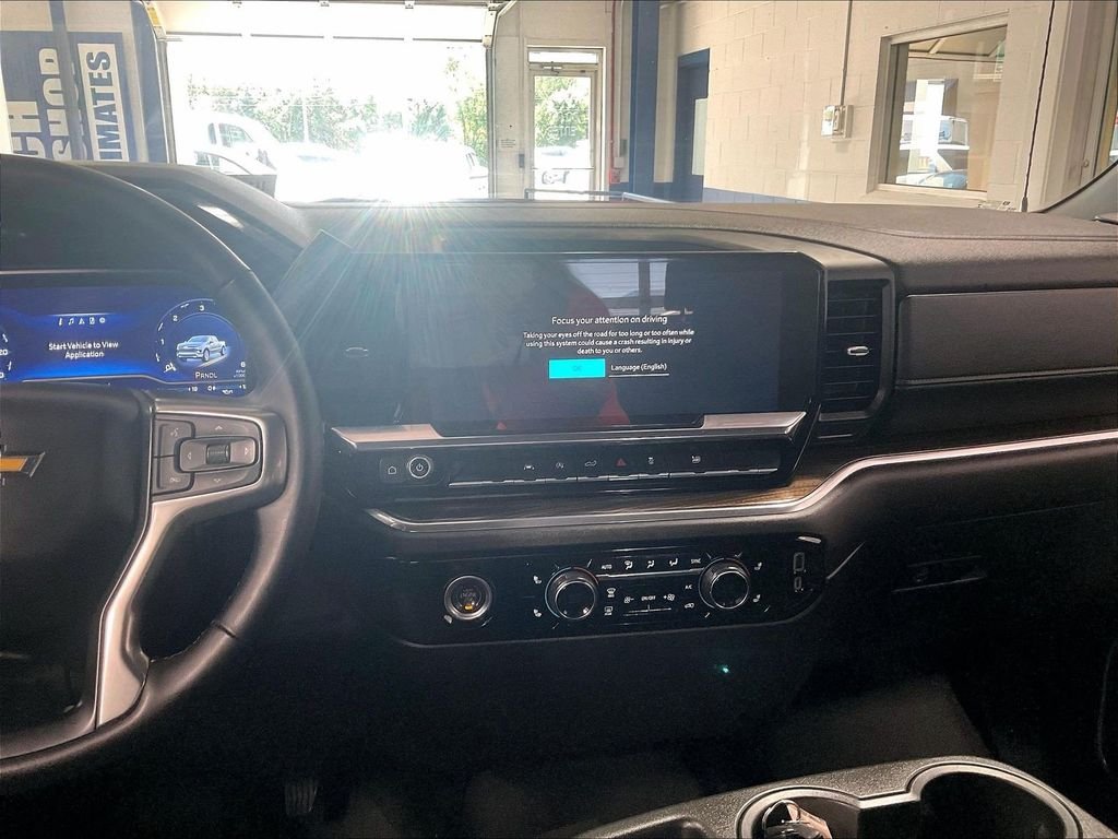 Used 2023 Red Chevrolet LT image 18