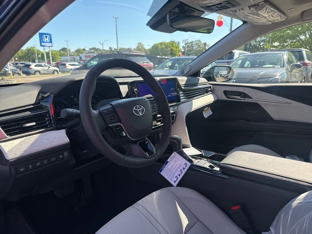 2026 Toyota Camry XLE - Photo 13