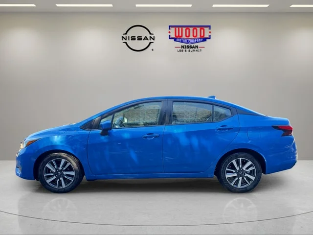 Used 2024 Electric Blue Metallic Nissan 1.6 SV image 5