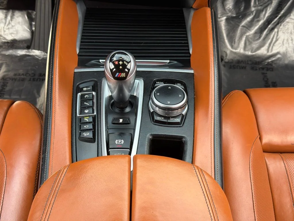 Used 2016 White BMW Base image 19