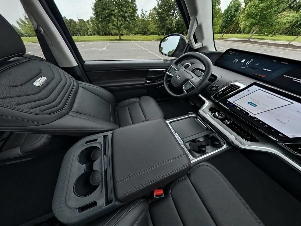 New 2027 Agate Black Metallic Ford Platinum image 13