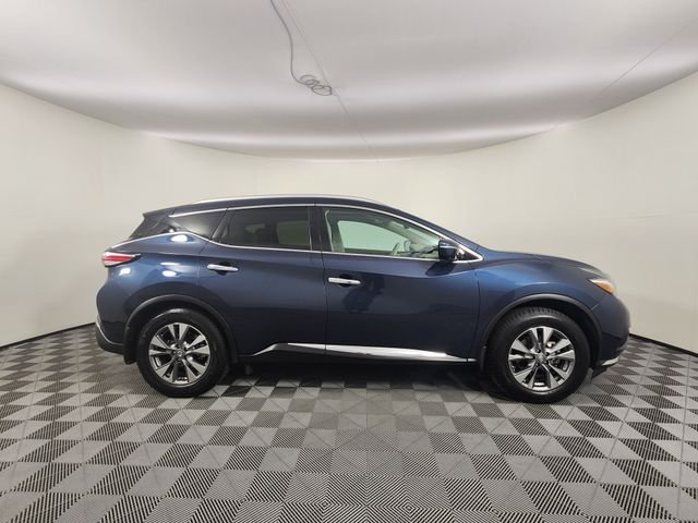 Used 2015 Blue Nissan SL image 6