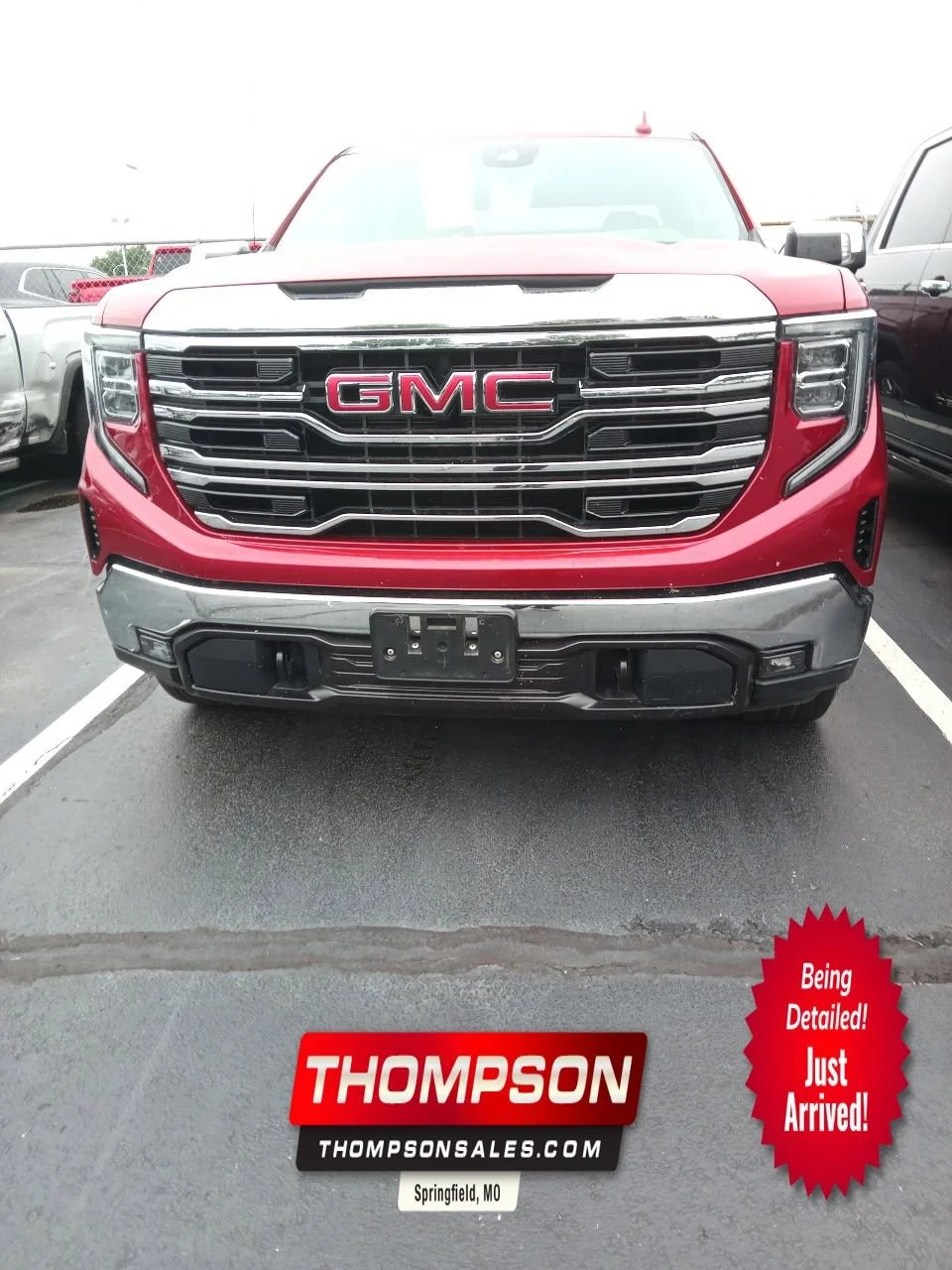 2024 GMC Sierra 4WD Crew Cab Short Box SLT's photo
