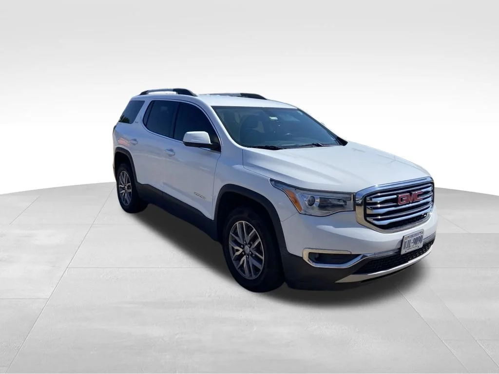 Used 2017 White GMC SLE-2 image 8