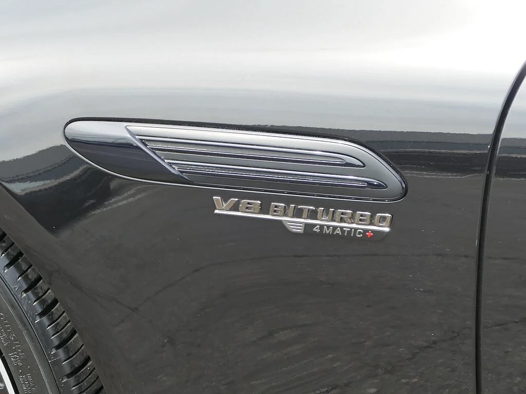 Used 2023 Obsidian Black Metallic Mercedes-Benz AMG® SL 63 image 10