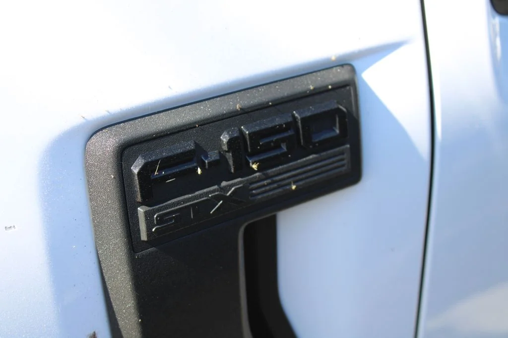 Used 2023 Oxford White Ford XL image 10