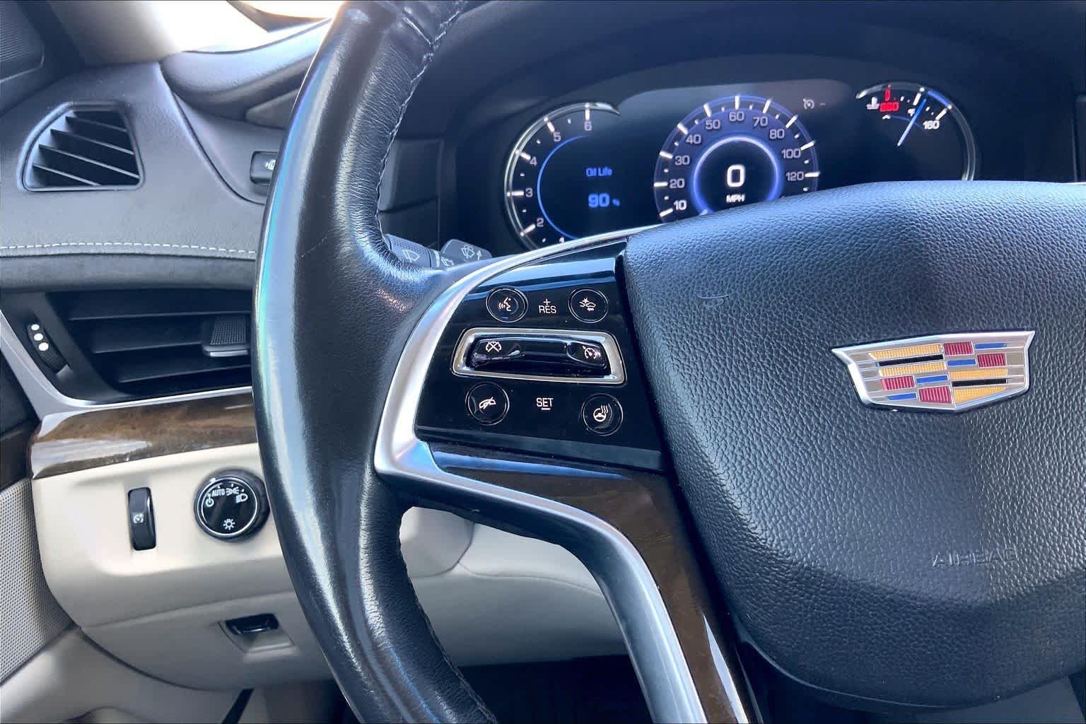 2019 Cadillac Escalade Premium Luxury - Photo 24