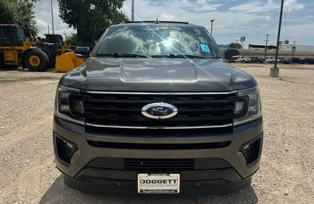 Used 2019 Gray Ford Limited image 2