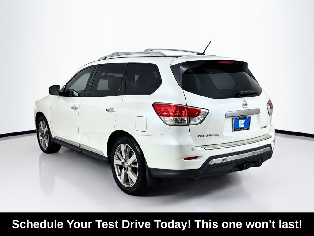 Used 2016 Pearl White Nissan Platinum image 6